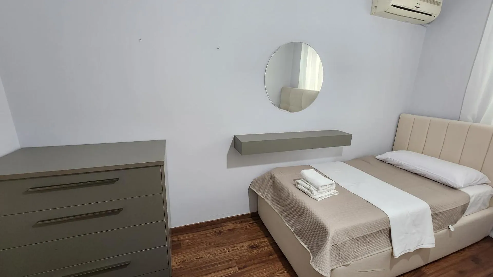 Apartment Sweet Luxury تيرانا 0*,  ألبانيا